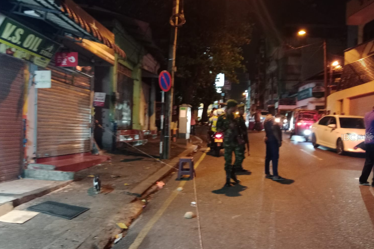 கொழும்பில் பயங்கரம்..! கிராண்ட்பாஸ் பகுதியில் நபர் படுகொலை | Man Was Attacked And Killed In The Colombo