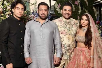 50 வயசுல இரண்டாம் கல்யாணம்!! 58 வயதில் 2வது குழந்தைக்கு அப்பாவான பிரபல நடிகர்..