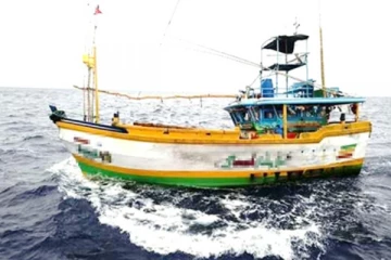 නාවික හමුදා බිහිසුණු මෙහෙයුමක්.. ගැඹුරු මුහුදෙන් හමුවුණු දේ.. වීඩියෝ සහිතයි(VIDEO)