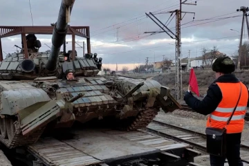 'உக்ரைன் எல்லையில் இருந்து பின்வாங்குகிறோம்' வீடியோ வெளியிட்ட ரஷ்யா!