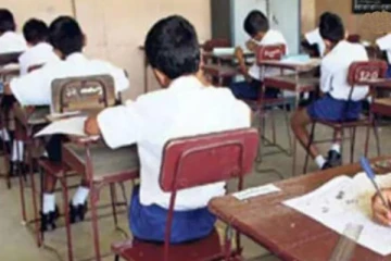 புலமைப்பரிசில் பரீட்சை வினாத்தாளை வாட்ஸ்அப்பில் அம்பலப்படுத்திய ஆசிரியர்?