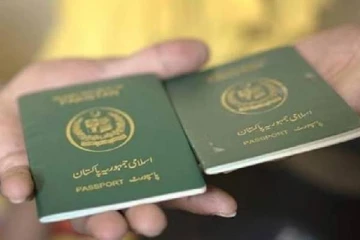 19 ஆண்டுகளாக இந்தியாவில் வசிக்கும் பாகிஸ்தான் பெண் நாட்டை விட்டு வெளியேற மாட்டேன் என அடம்