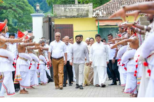 ඇහැලේපොළ වලව්වේ ඉටි රූප කෞතුකාගාරය ජනපති විවෘත කරයි  | President Opens Wax Museum At Ehelepola Walawwa