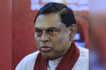 බැසිල් ප්‍රභූ ආලින්ද පහසුකම් ලබාගත් හැටි එළියට එයි..