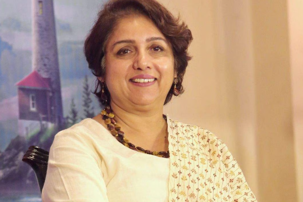 ரேவதியிடம் பஸ்ஸில் தவறாக நடந்துக்கொண்ட நபர், ஷாக்கிங் செய்தி | Person Touched Me Wrongly Says Actress Revathy