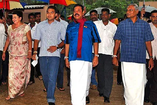 நாமல் ராஜபக்சவை புறக்கணித்த குடும்ப உறுப்பினர்கள் | Family Members Who Boycotted Namal Rajapaksa