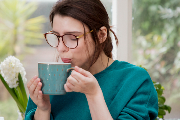 சாப்பிட்ட பின்பு நாம் செய்யக்கூடாத சின்ன சின்ன விக்ஷயங்கள்! | Little Things We Should Not Do After Eating