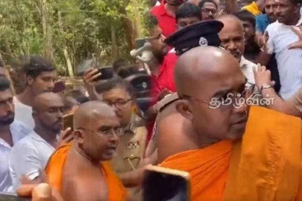 பௌத்த தேரர்களுக்கு எதிராக மேர்வின் சில்வா கடும் கண்டனம் | Mervyn Silva Blame Moncks Kurunthuri Issue