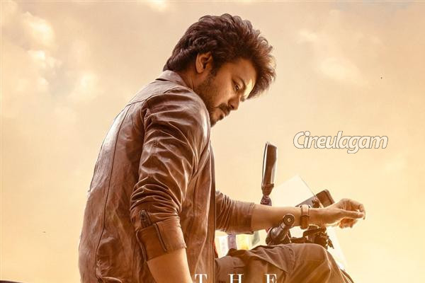 விஜய்யின் வாரிசு படத்தை பார்த்துவிட்டு நடிகை ராஷ்மிகா செய்த காரியம்..வைரலாகும் வீடியோ | Rashmika Reaction While Watching Varisu Movie விஜய்யின் வாரிசு படத்தை பார்த்துவிட்டு நடிகை ராஷ்மிகா செய்த காரியம்..வைரலாகும் வீடியோ | Rashmika Reaction While Watching Varisu Movie