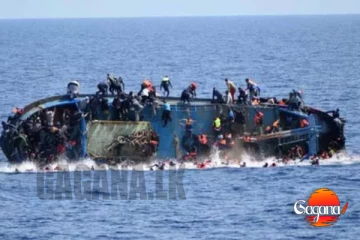 බෝට්ටුවක් පෙරළී 427ක් මරුට