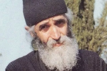 பிரித்தானியாவும் அமெரிக்காவும் ஒன்று... உலகப் போரின் விளிம்பில்: கிரேக்கத்தின் நாஸ்ட்ராடாமஸ் எச்சரிக்கை