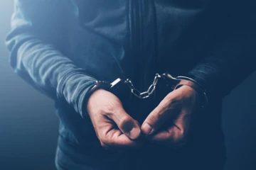 සියල්ල මවිත කරමින් වසර 19යකට පසු පස් දරු පියාගේ ඝාතනයේ සුළ මුල හෙළි වේ