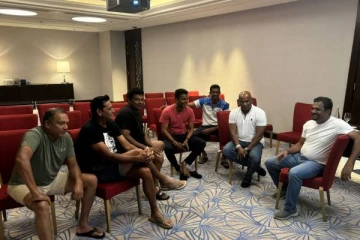 முரளிதரனுக்கு மிகப்பெரிய நன்றி: நெகிழ்ச்சியுடன் பதிவிட்ட ஜாம்பவான் சனத் ஜெயசூரியா