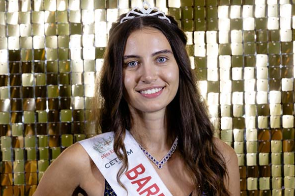 மேக்கப் போடாமல் அழகி போட்டியில் கலந்து கொண்ட பெண்! நம்பமுடியாத உண்மை | Without Makeup Beauty Contest Girl