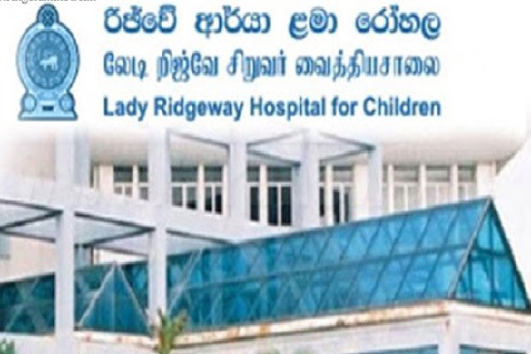 பாம்பு கடித்ததை அறியாத சிறுமியின் உயிர் பறிபோனது | Girl Dies Of Snake Bite