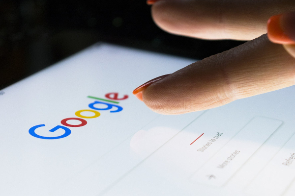 கூகுளில் அதிகம் தேடப்பட்ட வார்த்தைகள்; கூகுள் நிறுவனம் வெளியீடு! | Mostly People Search Word In World