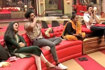 அடல்ட் வசனத்தால் எல்லைமீறி போகும் பிபி அல்டிமேட்! கண்டுகொள்ளாத பிக்பாஸ்..