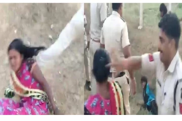 பெண்கள் முடியை புடித்து இழுத்து உதைத்த போலீஸ் அதிகாரி - வைரலாகும் வீடியோ!