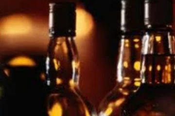 මත්පැන් සම්බන්ධයෙන් සුරාබදු කොමසාරිස්වරයාගෙන් විශේෂ ප්‍රකාශයක්..