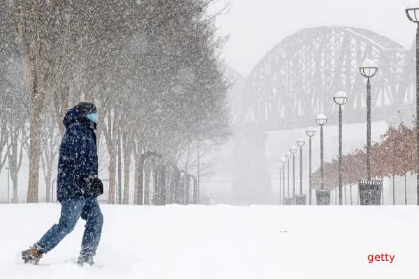 உயிரைப் பறிக்கும் கடும் குளிர்... உடல் உறைந்து சடலமாக மீட்கப்பட்ட கல்லூரி மாணவர் | Student Extreme Cold Heartbreaking