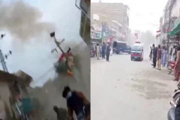 இம்ரான்கானின் கட்சியினர் நடத்திய பேரணியில் குண்டுவெடிப்பு : பலர் பலி