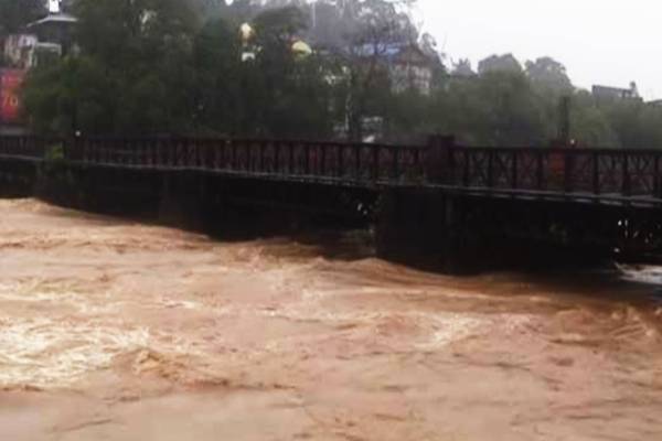 பெருக்கெடுத்த மகாவலி கங்கை: அரசாங்க அதிபரின் அறிவிப்பு | Mahaweli Floods Trincomalee Evacuations Underway பெருக்கெடுத்த மகாவலி கங்கை: அரசாங்க அதிபரின் அறிவிப்பு | Mahaweli Floods Trincomalee Evacuations Underway