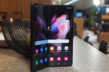 மடிக்கக்கூடிய ஸ்மார்ட்போன் விற்பனையில் அசுர வளர்ச்சி பெற்ற சாம்சங்! வெளியான புகைப்படங்கள்