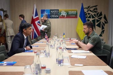 ரிஷி சுனக்குடன் சந்திப்பு.. மூன்றாவது வெற்றி - ஜெலென்ஸ்கி