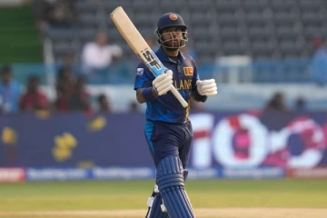 அசுரவேக ஆட்டத்தினால் உலகக்கோப்பையில் முதலிடம் பிடித்த இலங்கை வீரர்!