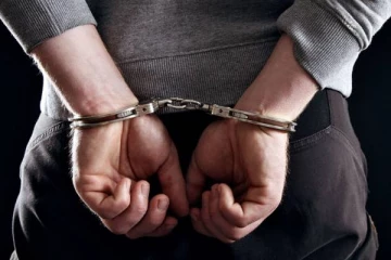 அரச காணியை அபகரிக்க முயன்ற மூவர் கைது