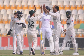 1338 நாட்களுக்குப் பிறகு சொந்த மண்ணில் பாகிஸ்தான் வெற்றி.!