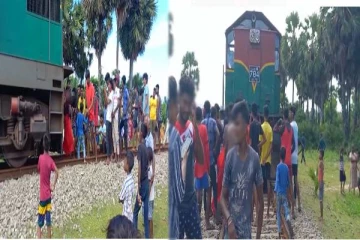 மட்டக்களப்பில் தொடருந்தை நிறுத்தி போராட்டத்தில் ஈடுபடும் மக்கள்!