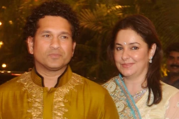 பல கோடிகளை வெளிநாடுகளில் முறைகேடாக சொத்து சேர்ப்பு விவகாரம்? - சச்சின் தரப்பில் விளக்கம்