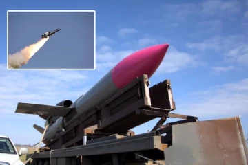 3000 கி.மீ தூர இலக்கை தாக்கும் புதிய ஏவுகணை: உக்ரைன் கையில் கிடைத்த பயங்கர ஆயுதம்! நடுக்கத்தில் ரஷ்யா