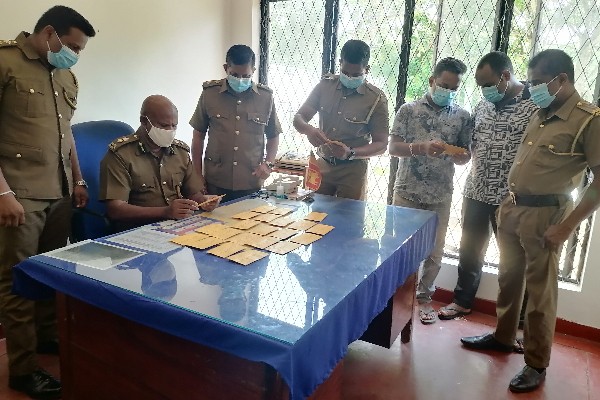 දකුණේ ජාවාරම්කරුවන්  මත්කුඩු සමගින් කොටු...? | Srilanka Exercise