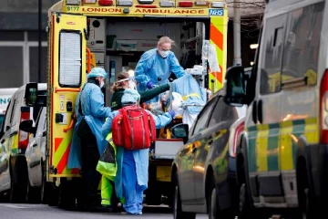 பிரித்தானியாவில் மேலும் புதிதாக 276 பேர் மரணம்!