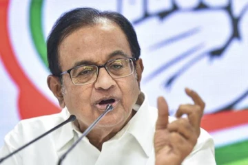 கீழ் நடுத்தர மக்கள் ஏழையாக மாறிக்கொண்டிருக்கிறார்கள் - ப. சிதம்பரம்