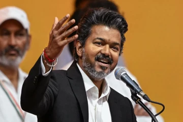 ஏன் நான் கோட் சூட் போடக் கூடாதா? முதலமைச்சர் விஜய் திருச்சியில் கொடுத்த விளக்கம்