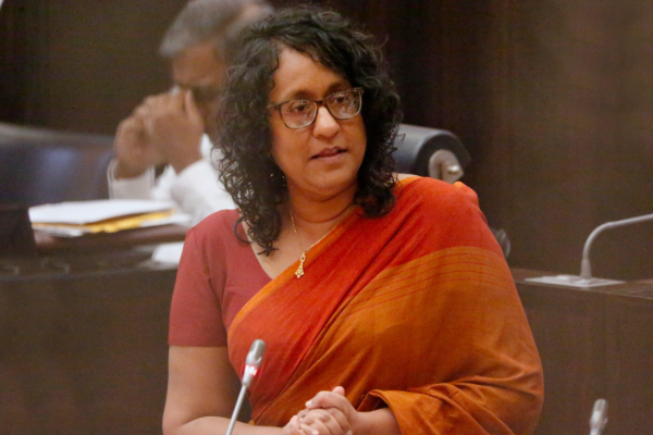ஒரு வகுப்பறையில் மாணவர்களின் எண்ணிக்கையை குறைக்க நடவடிக்கை | Reducing The Number Of Students In A Classroom