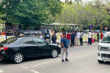 கொழும்பு - புதுக்கடை பிரதான நீதவான் நீதிமன்றம் முன்பாக பலப்படுத்தப்பட்டுள்ள பாதுகாப்பு (Photos)