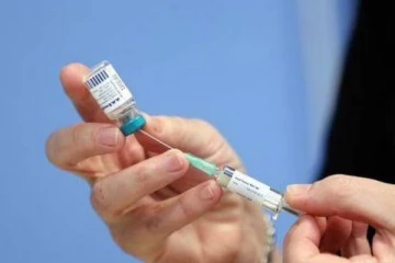 ரொறன்ரோ முதியோர் இல்லத்தில் காலாவதியான தடுப்பூசி பயன்படுத்துவதாக குற்றச்சாட்டு!