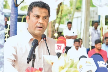 அரசை முடக்கவே வைத்தியர்கள் வேலைநிறுத்தம்! அமைச்சர் நளிந்த ஜயதிஸ்ஸ