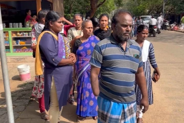 தமிழக முகாமிலிருந்து தப்பிச் செல்ல முயற்சி; தாயகம் திரும்ப ஆசைப்பட்ட யாழ் குடும்பம் சிறையிலடைப்பு!