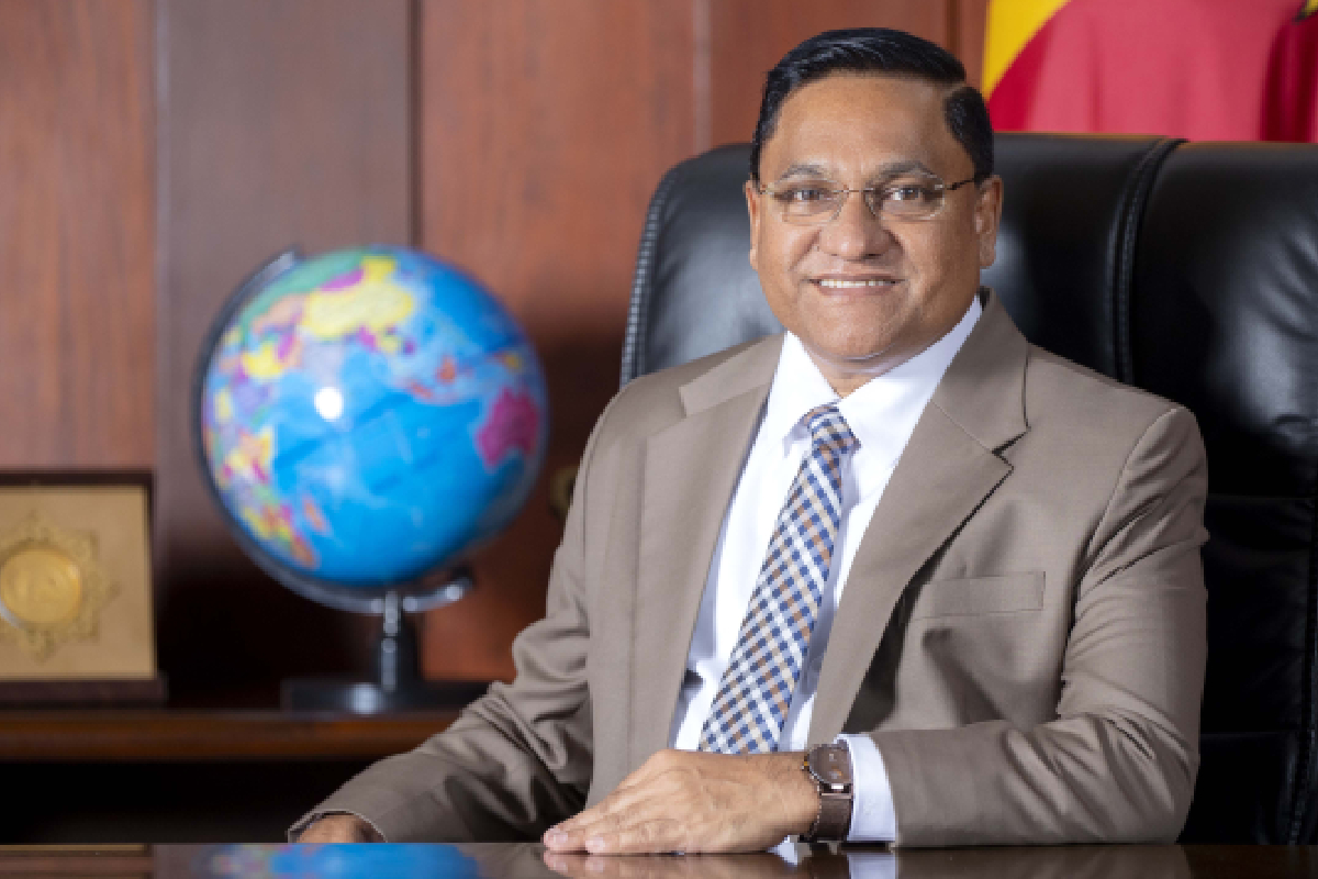 இலங்கை கடற்பரப்பின் அருகில் உள்ள ஈரானியக் கப்பல்கள்! அமெரிக்க அழுத்தம் குறித்து அரச தரப்பு விளக்கம் | Iranian Ships Near Srilanka Vijitha Herath Us