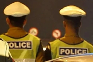 மீனவர்களுக்கிடையிலான மோதல் கத்தி வெட்டில் முடிந்தது.