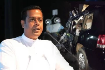 விபத்தில் உயிரிழந்த சனத் நிஷாந்த : சி.ஐ.டி'யிடம் ஒப்படைக்கப்பட்ட சாரதியின் தொலைபேசி