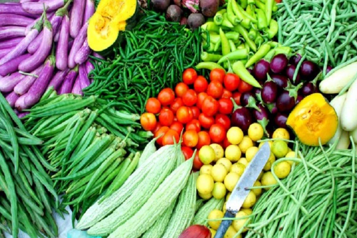 நாட்டில் காய்கறிகளின் விலைகள் அதிரடியாக வீழ்ச்சி | Vegetable Prices In The Country Have Plummeted