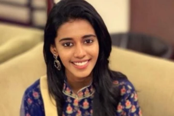 பல் மருத்துவராக மாறிய சூப்பர் சிங்கர் பிரியங்கா! சிகிச்சை செய்யும் போட்டோவை பாருங்க