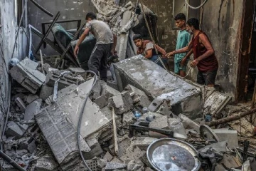 வெளியேறிய இஸ்ரேல் ராணுவம்... மீட்கப்பட்ட டசின் கணக்கான சடலங்கள்