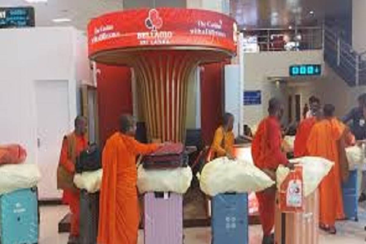 பௌத்த பிக்குகளுக்கு வெளிநாடு செல்ல கடும் கட்டுப்பாடு ; அரசு கடும் நடவடிக்கை | Strict Restrictions On Buddhist Traveling Abroad